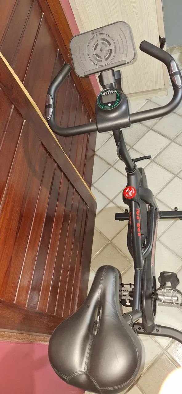 Bicicleta spinning novinha - Foto 2