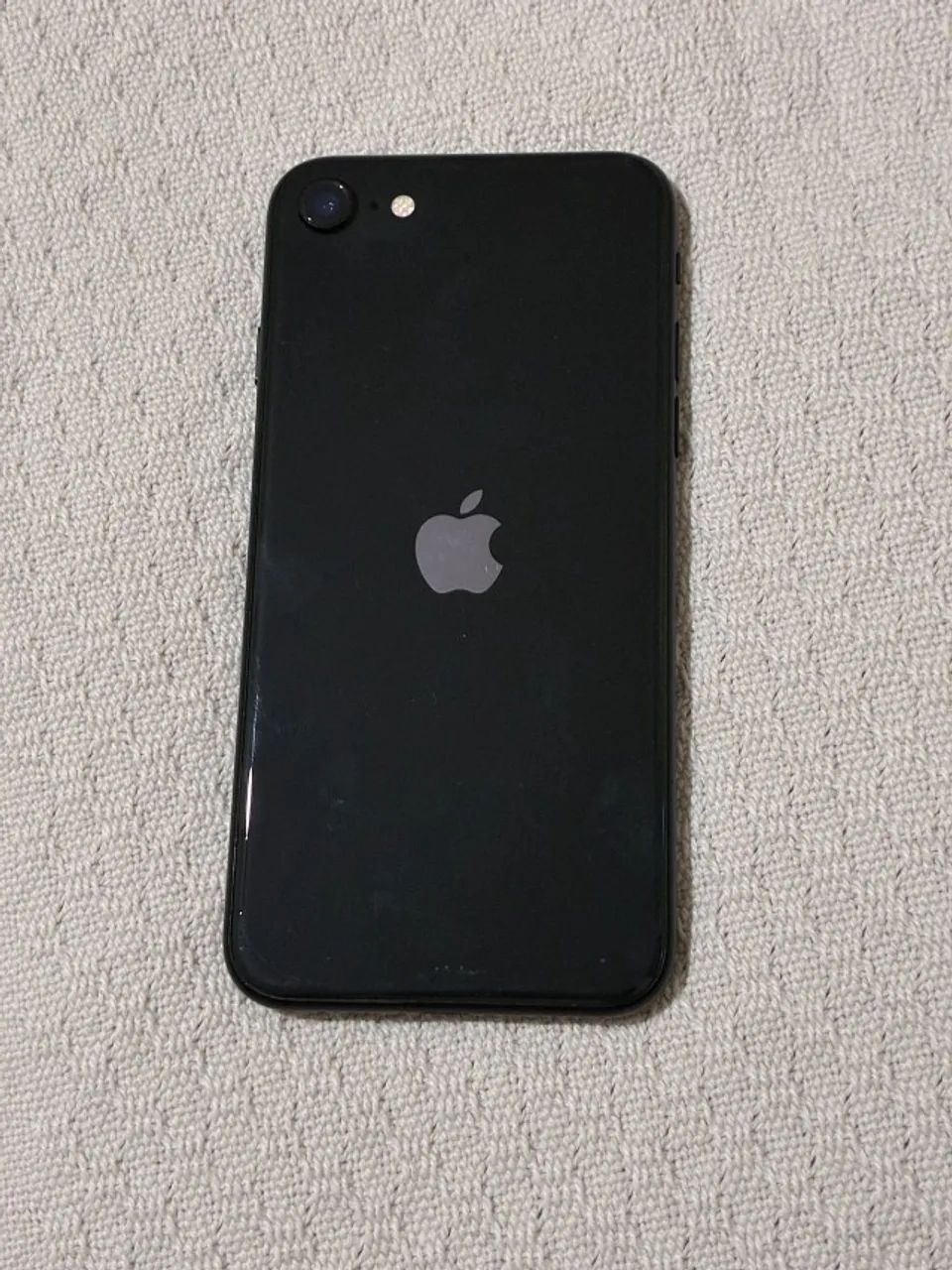 VENDE-SE IPHONE SE 2ª GERAÇÃO - Foto 2
