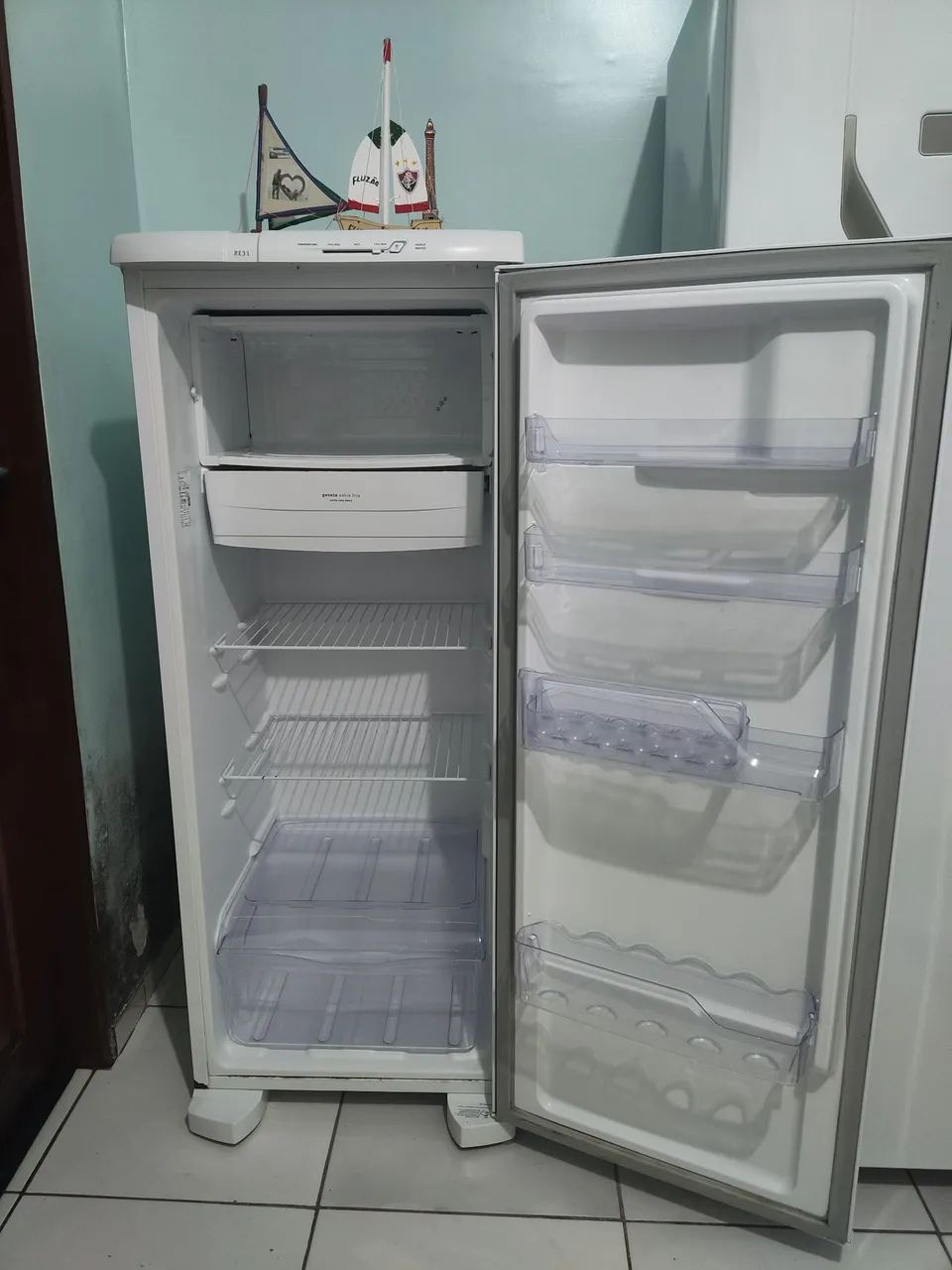 Geladeira Eletrolux  - Foto 4