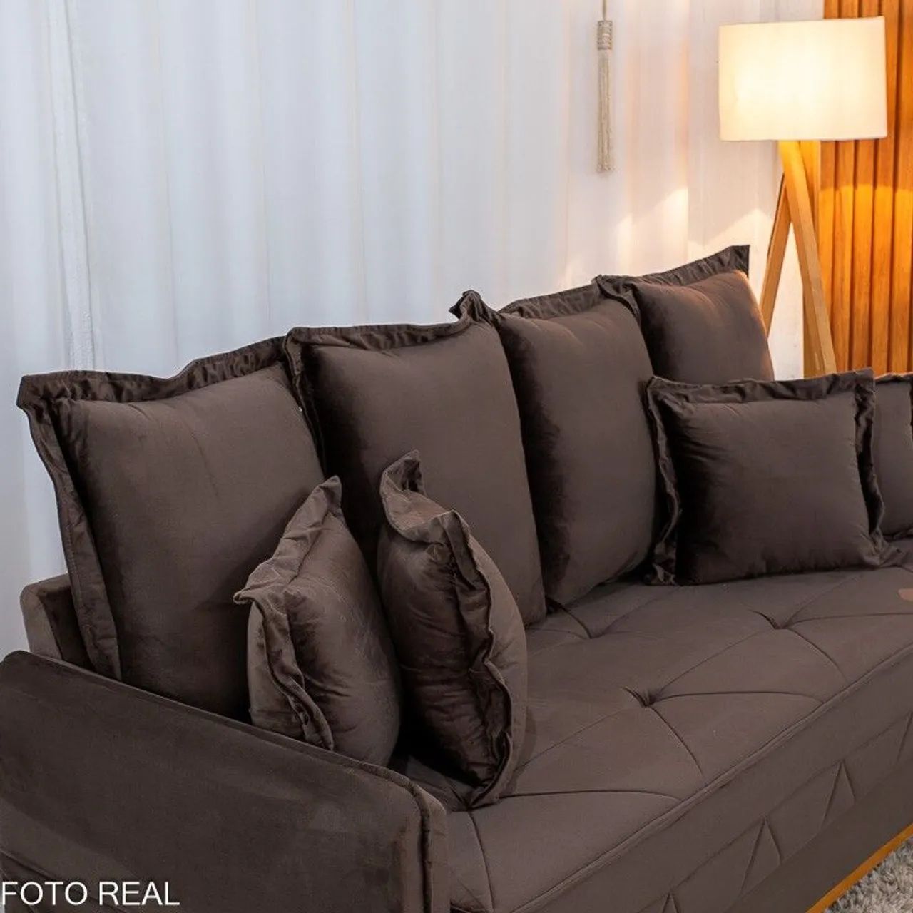 Sofá Fixo 3 Lugares Larg 2.00m Veludo Marrom - Foto 4
