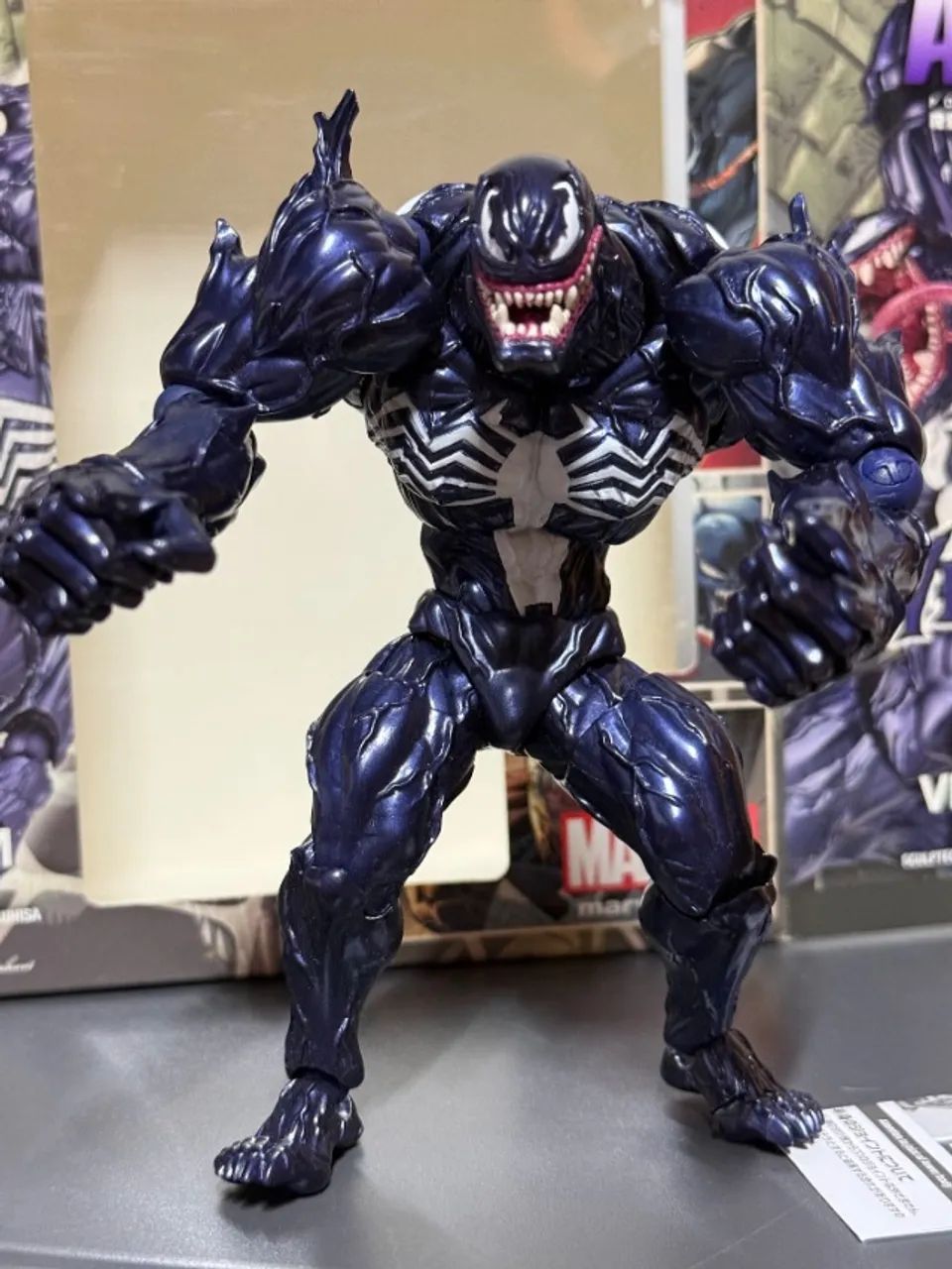 Venom Revoltech Action Figure Marvel Boneco Homem Aranha