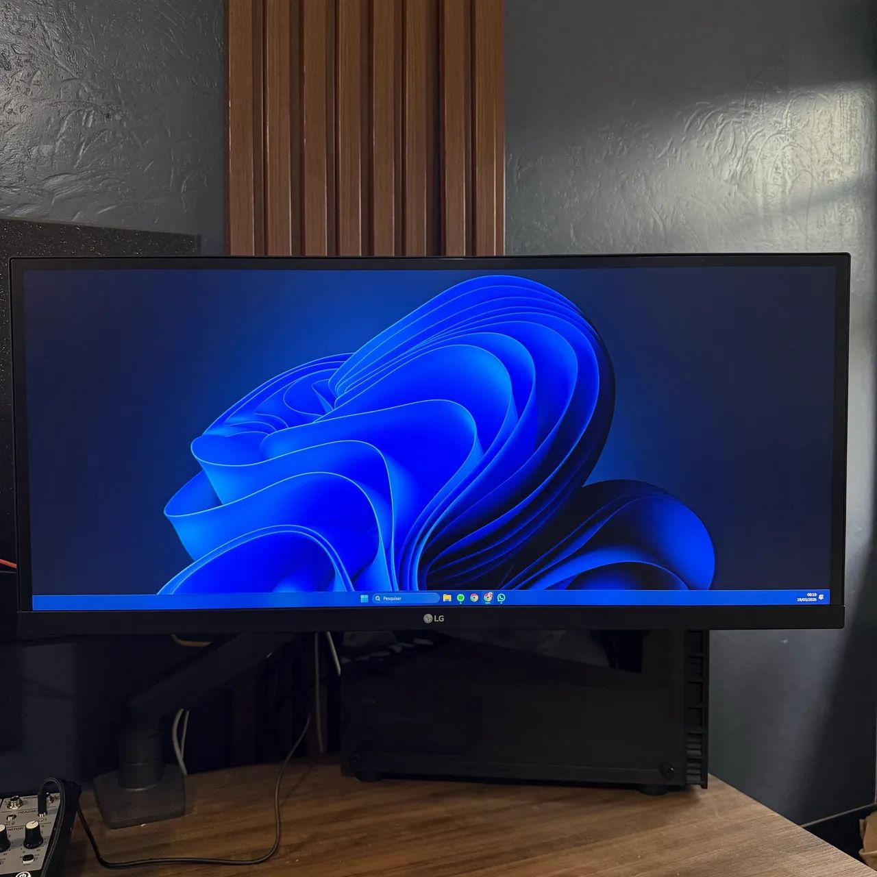 MONITOR PERFEITO PARA HOME OFFICE! - LG UltraWide 29'' (29WK600-W)