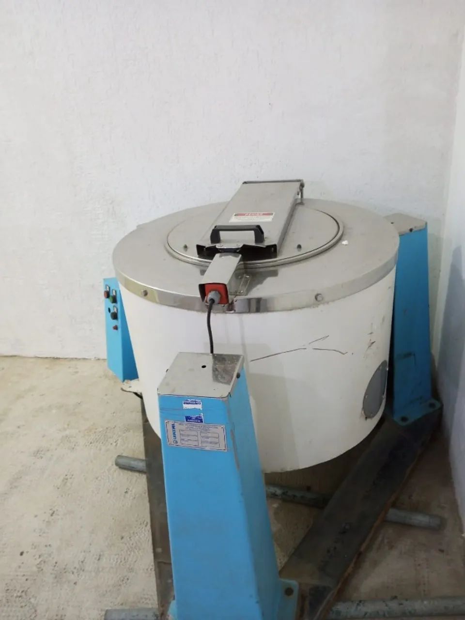 EXTRATORA CENTRIFUGA 30 KG - Foto 2