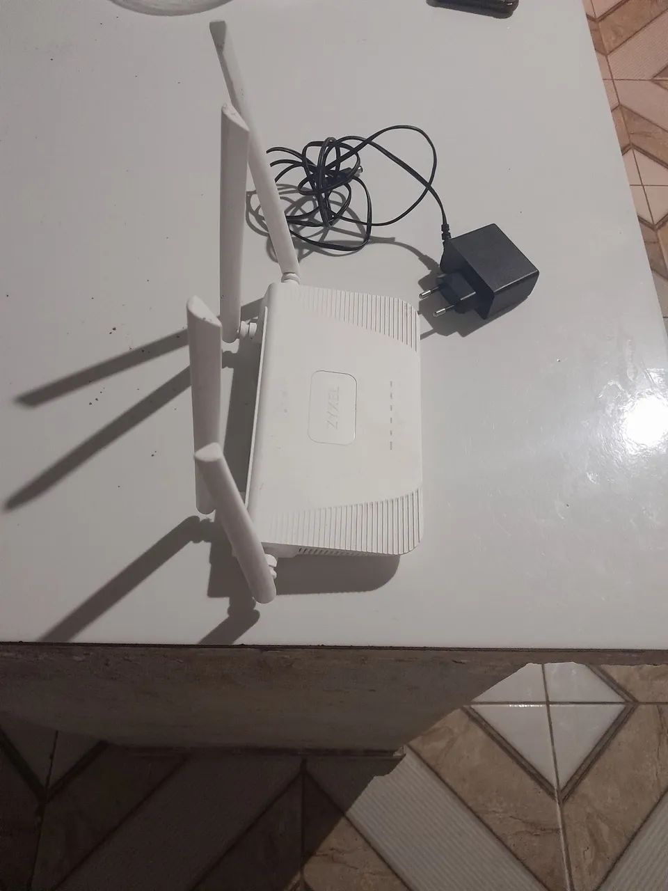 Hoteador zyxel 4 antenas