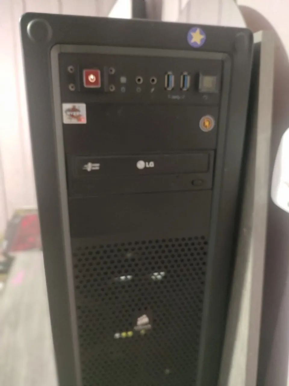 PC Gamer422991393646202881