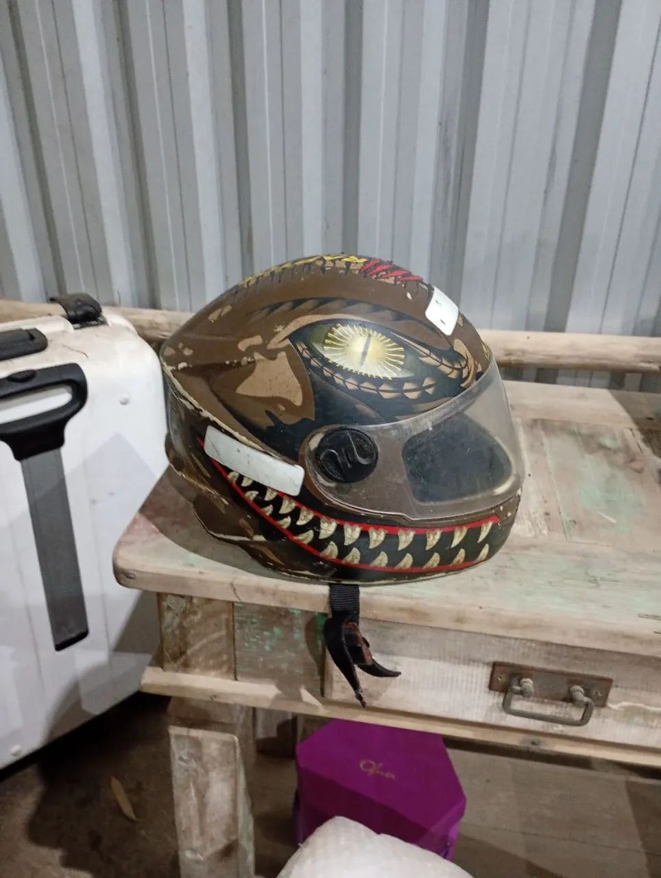 Capacete pra criança tamanho 54 usado bom  - Foto 4