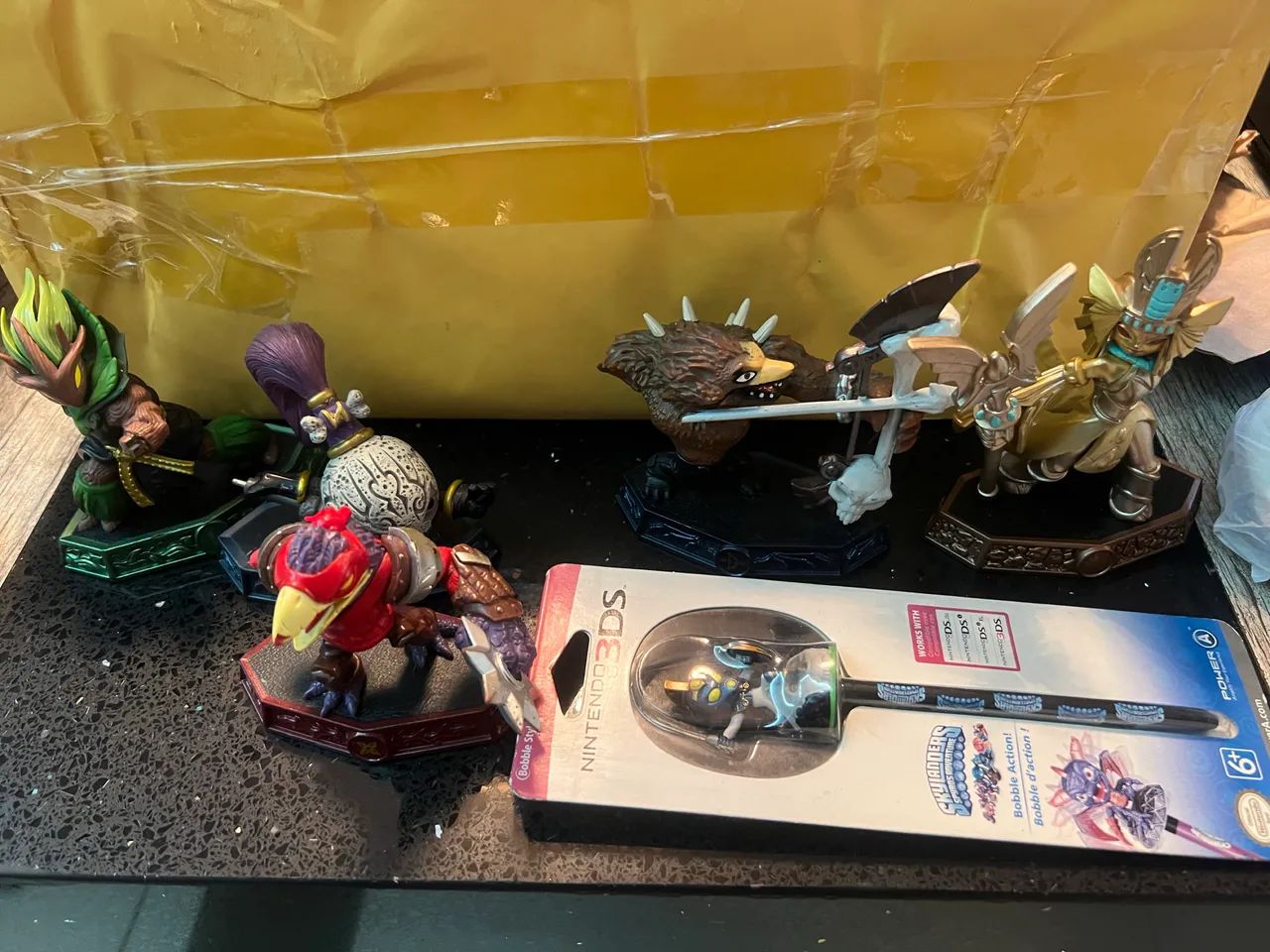 Imaginators com pequenos defeitos (reservado)