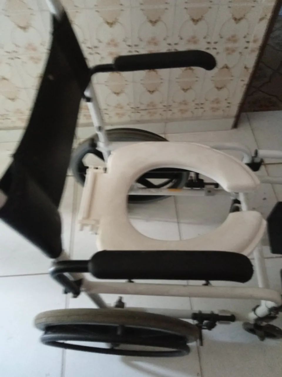 Cadeira de rodas de banho Ortomix Plus