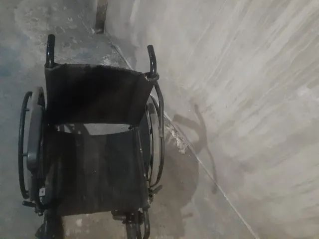 cadeira de rodas - Foto 2