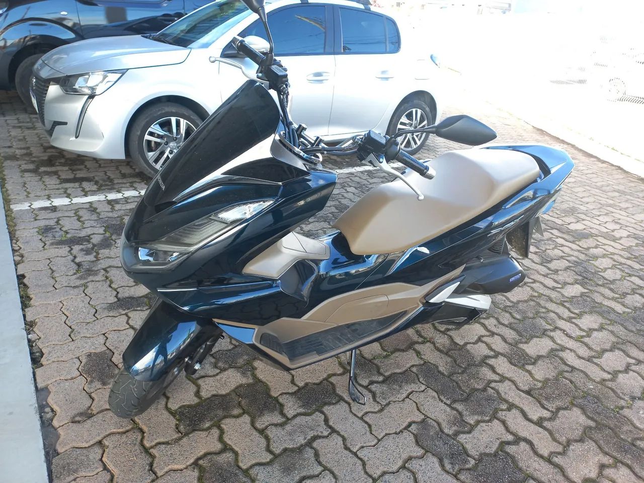 HONDA PCX DLX 160 - Foto 2