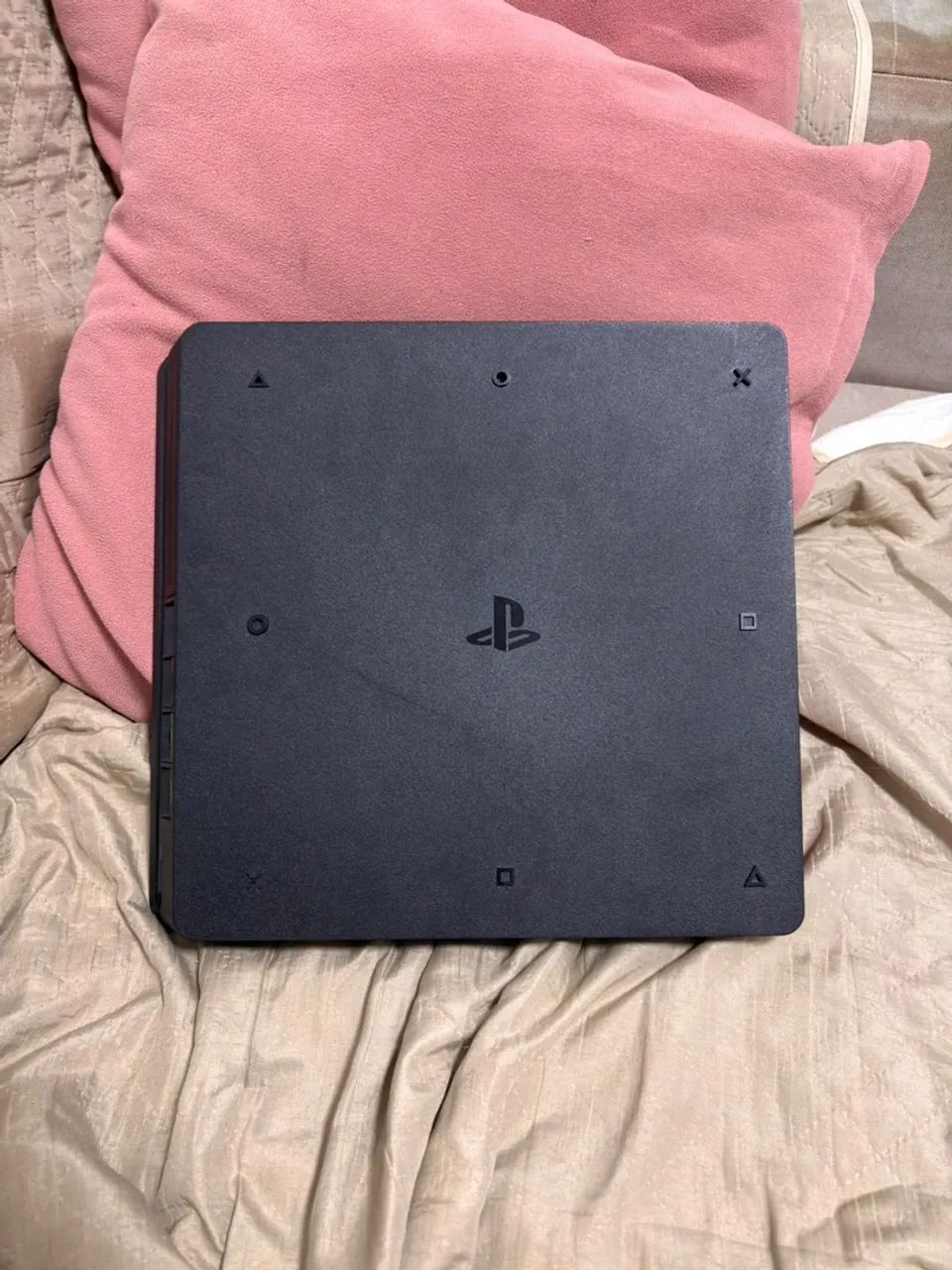 Sony PlayStation 4 Slim - Foto 2
