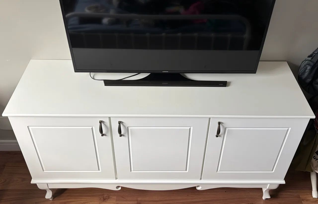 Contemporary white buffet