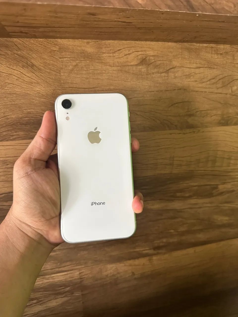Iphone XR 64 GB - Foto 2