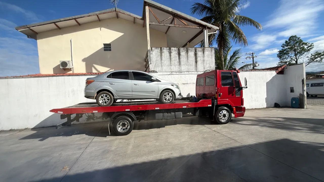 Guincho Plataforma Ford Cargo 815e 
