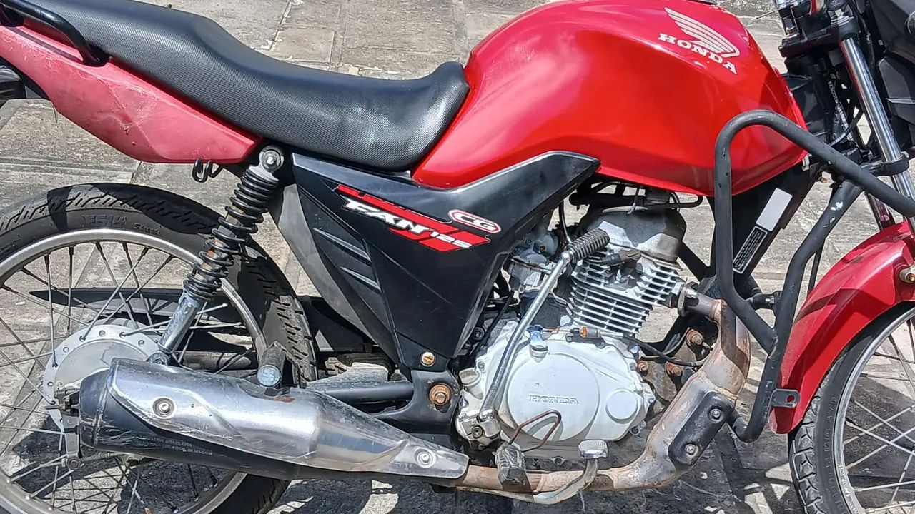 Vende-se fan 125 2015 - Foto 2