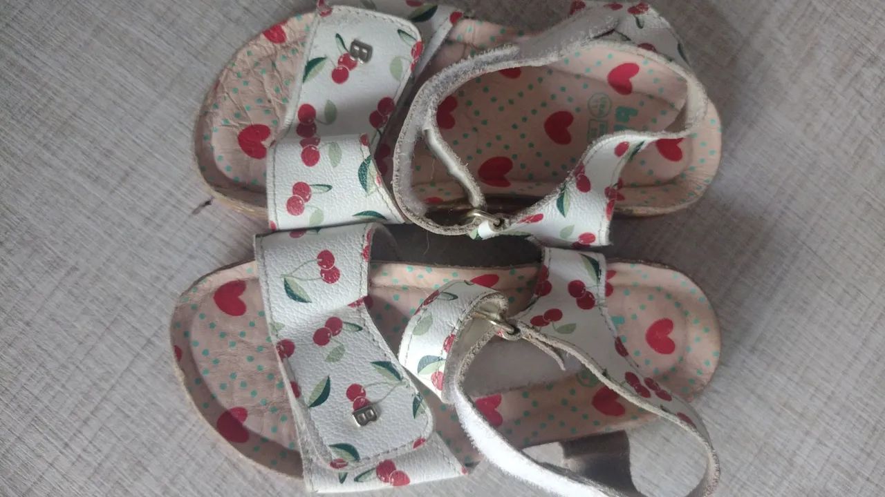 Sandália Bibi Tam 26