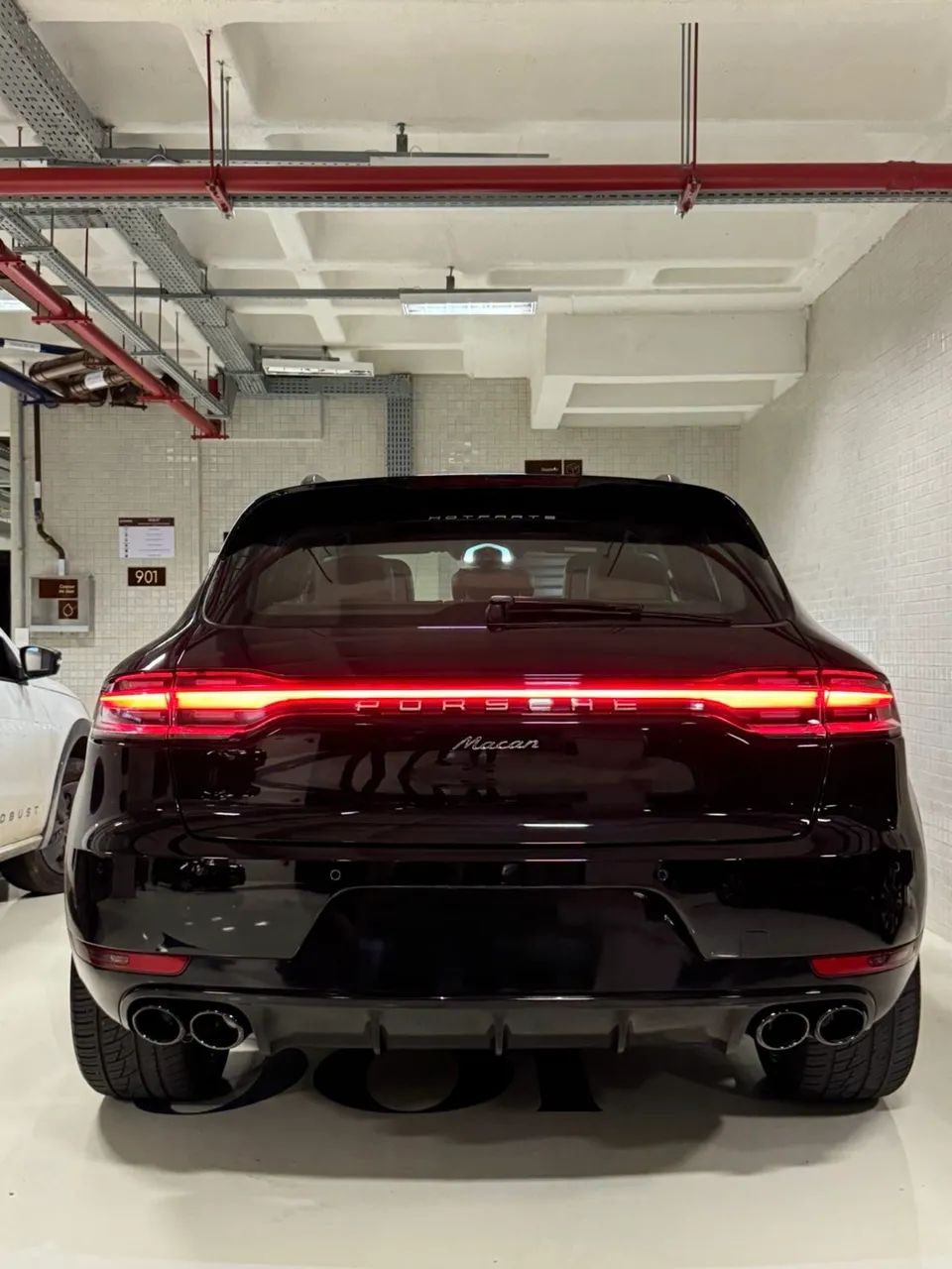 Porsche Macan 2.0 Turbo 237/252cv 2021