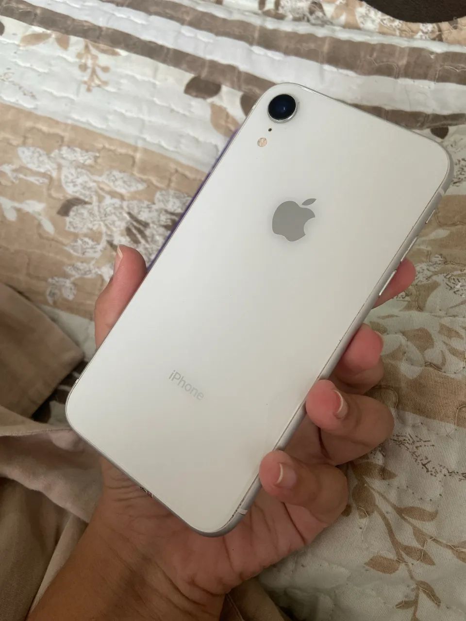 iphone xr ótimo 