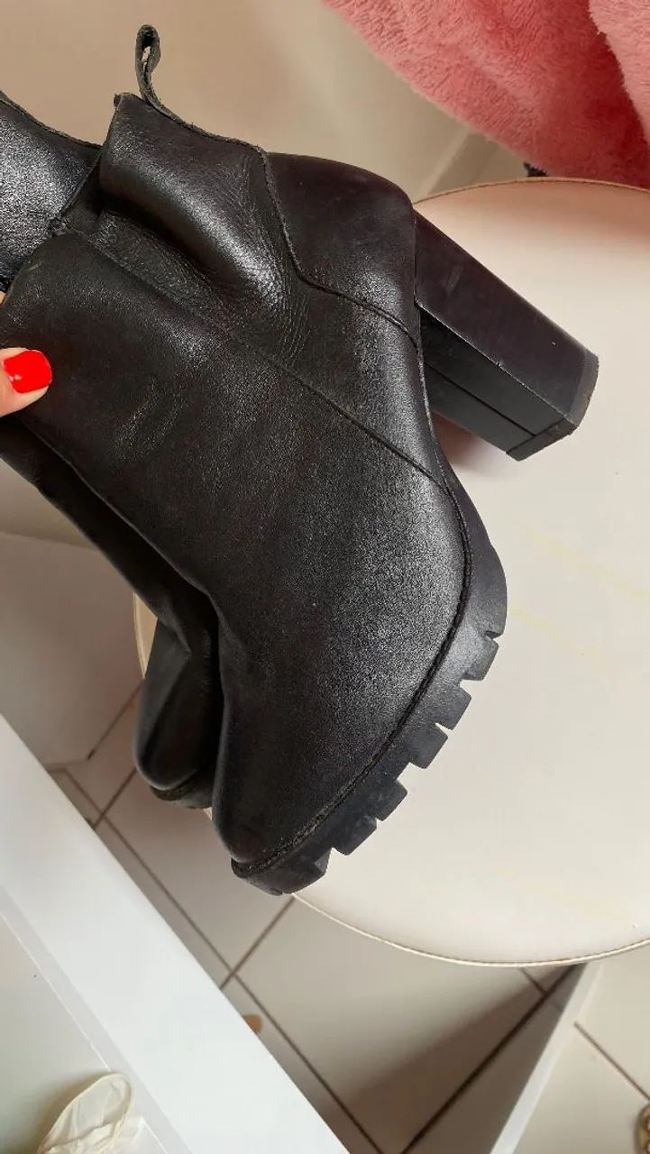 Bota de Couro Constance