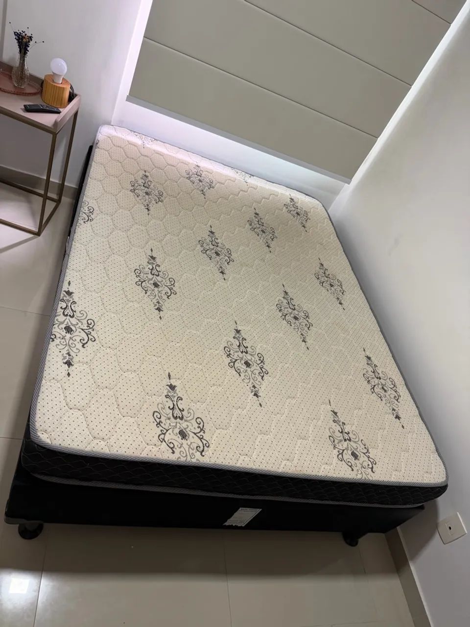 Cama casal com colchão  - Foto 3