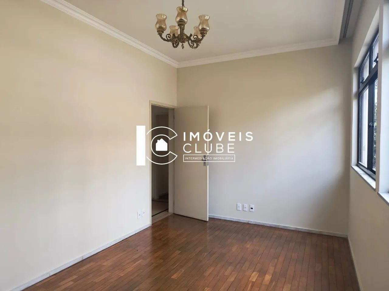 3 quartos suite em frente ao Clube Mackenzie