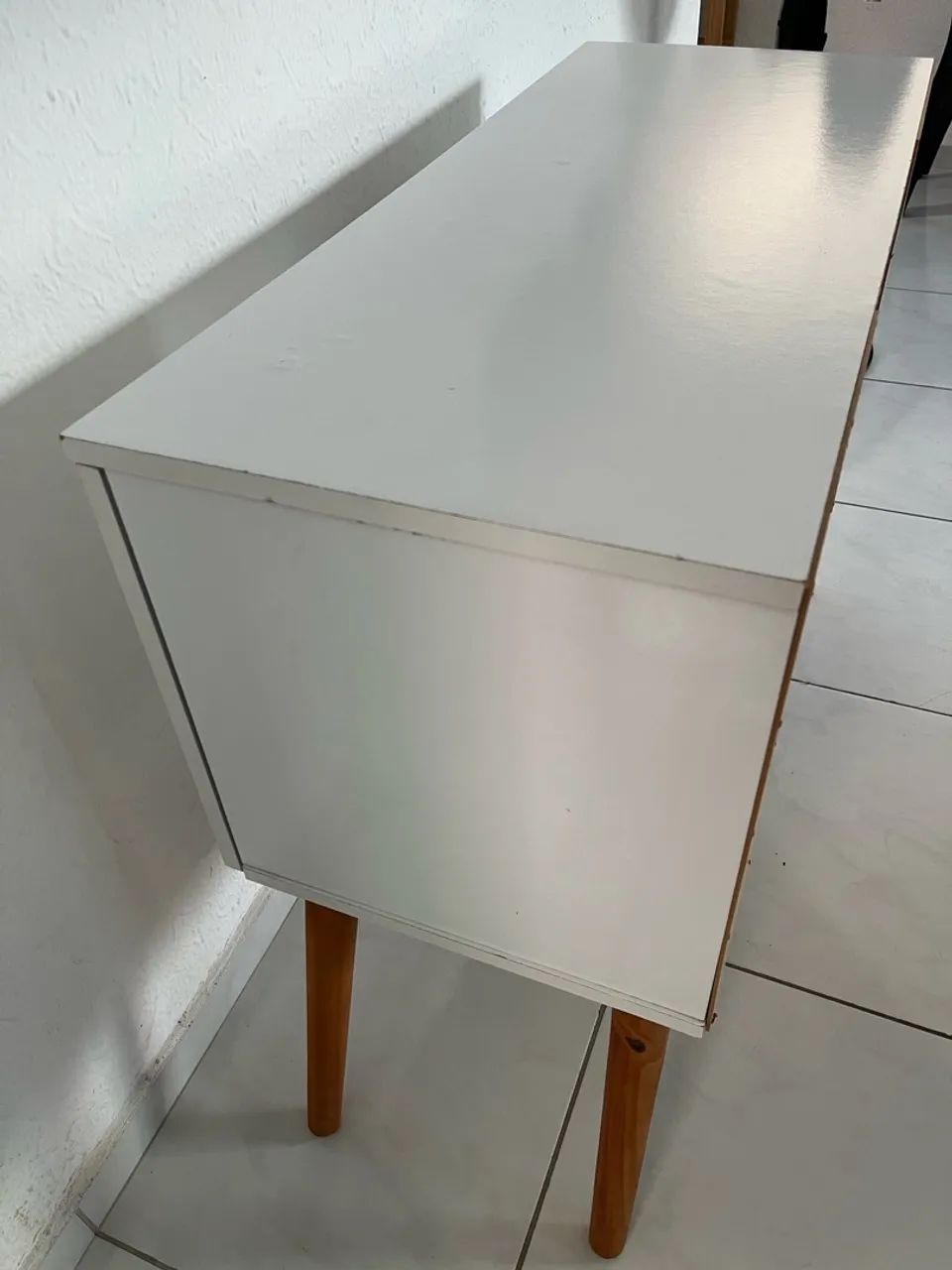 Rack Retrô (Branco - Amadeirado) - Foto 5