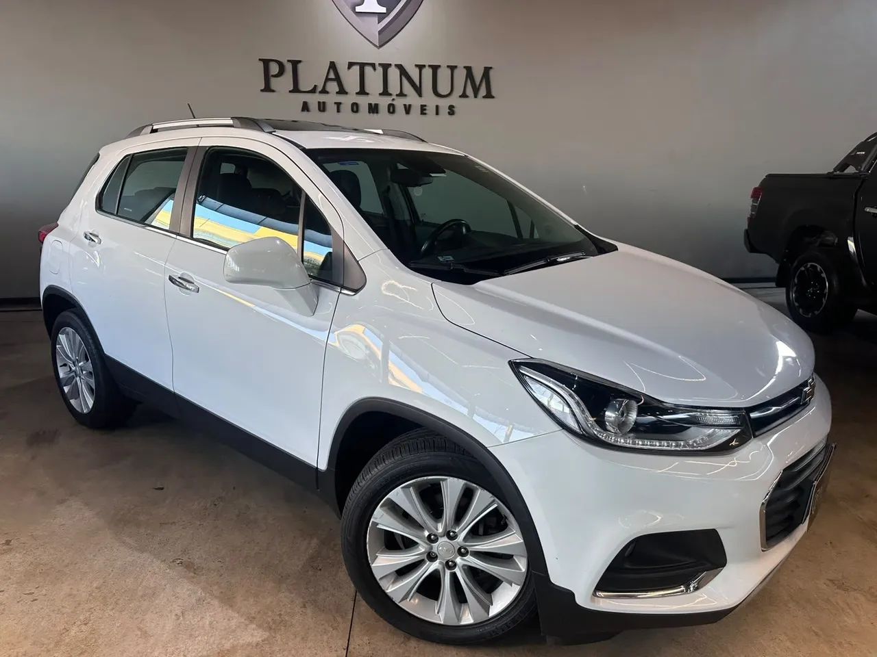 Chevrolet Tracker LTZ 1.4 Turbo 16V Flex 4X2 Aut. 2017 - Foto 3