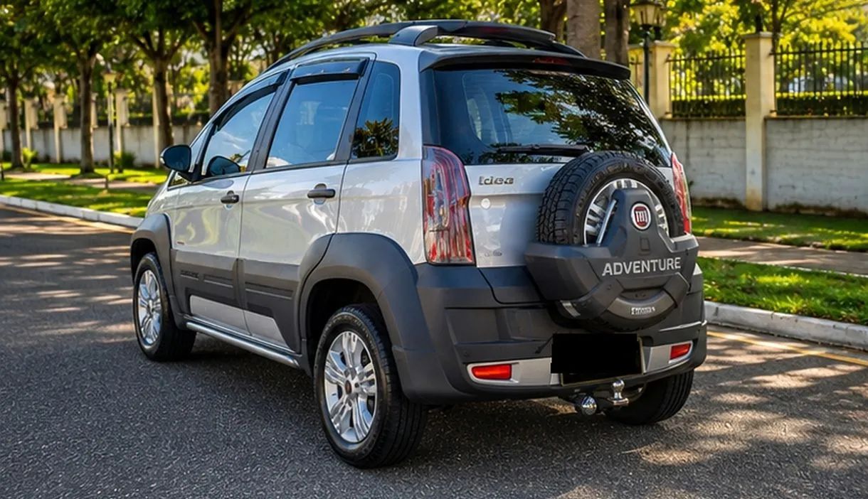 Fiat Idea Adv./ Adv.lock.dualogic 1.8 Flex 5P 2012 - Foto 4