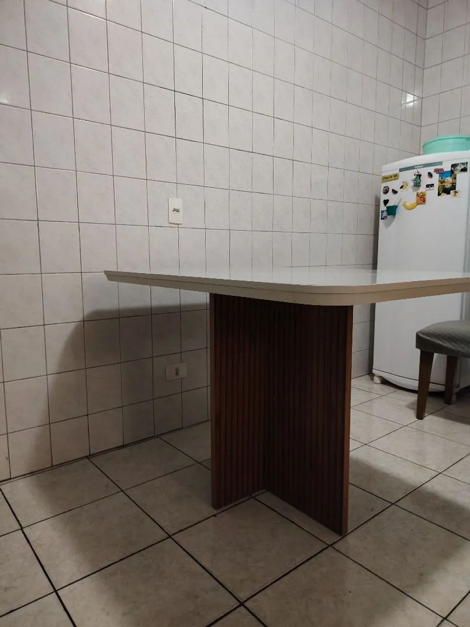 Mesa de jantar com 4 cadeiras  - Foto 4