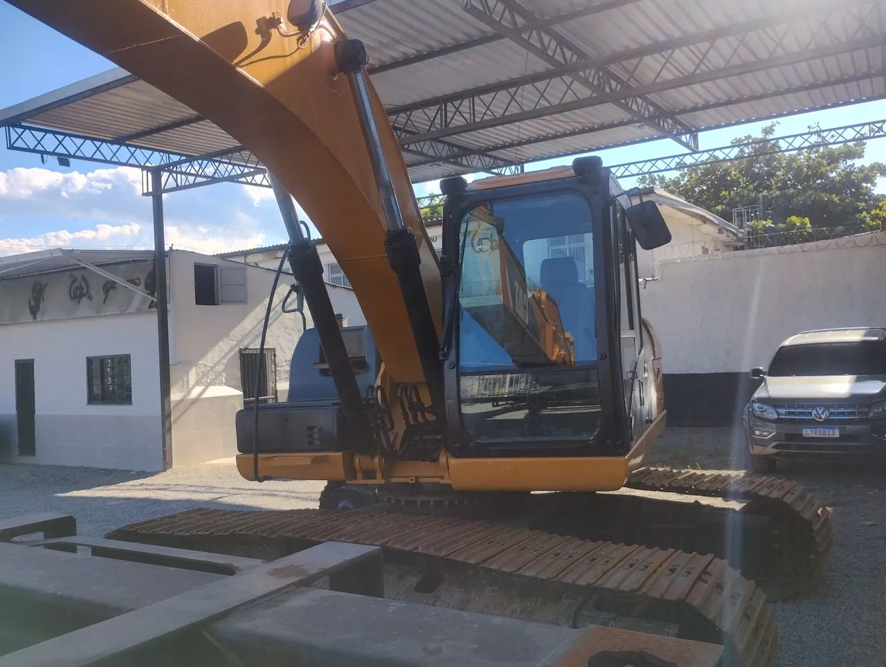 Caterpillar 320DL 2.014 - Foto 2