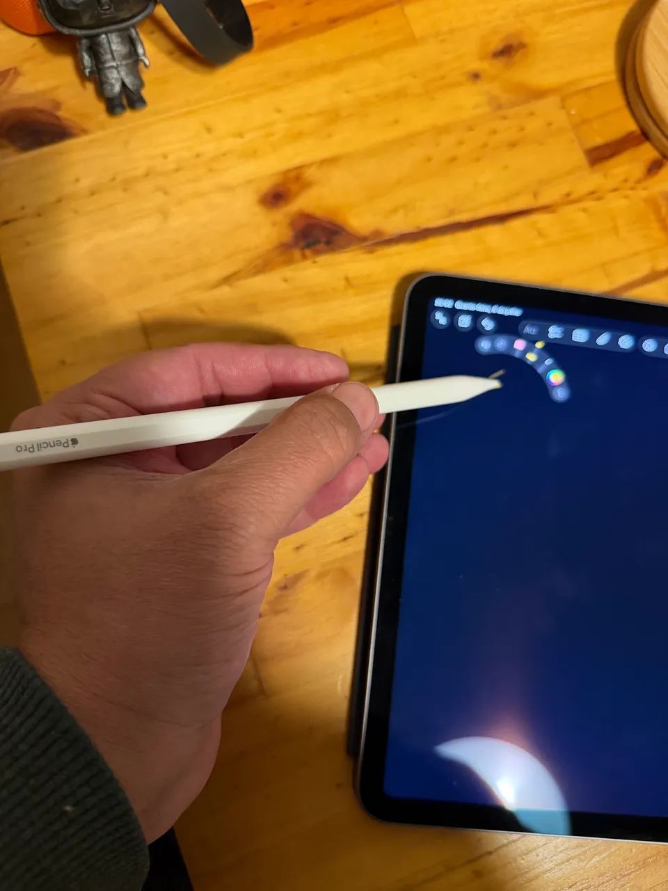 iPad Mini 7 128gb + Apple Pencil Pro e Capa fólio - Foto 3