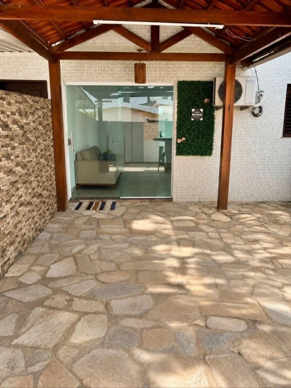 ALUGA-SE DUPLEX SEMI MOBILIADO NO BESSA - Foto 2