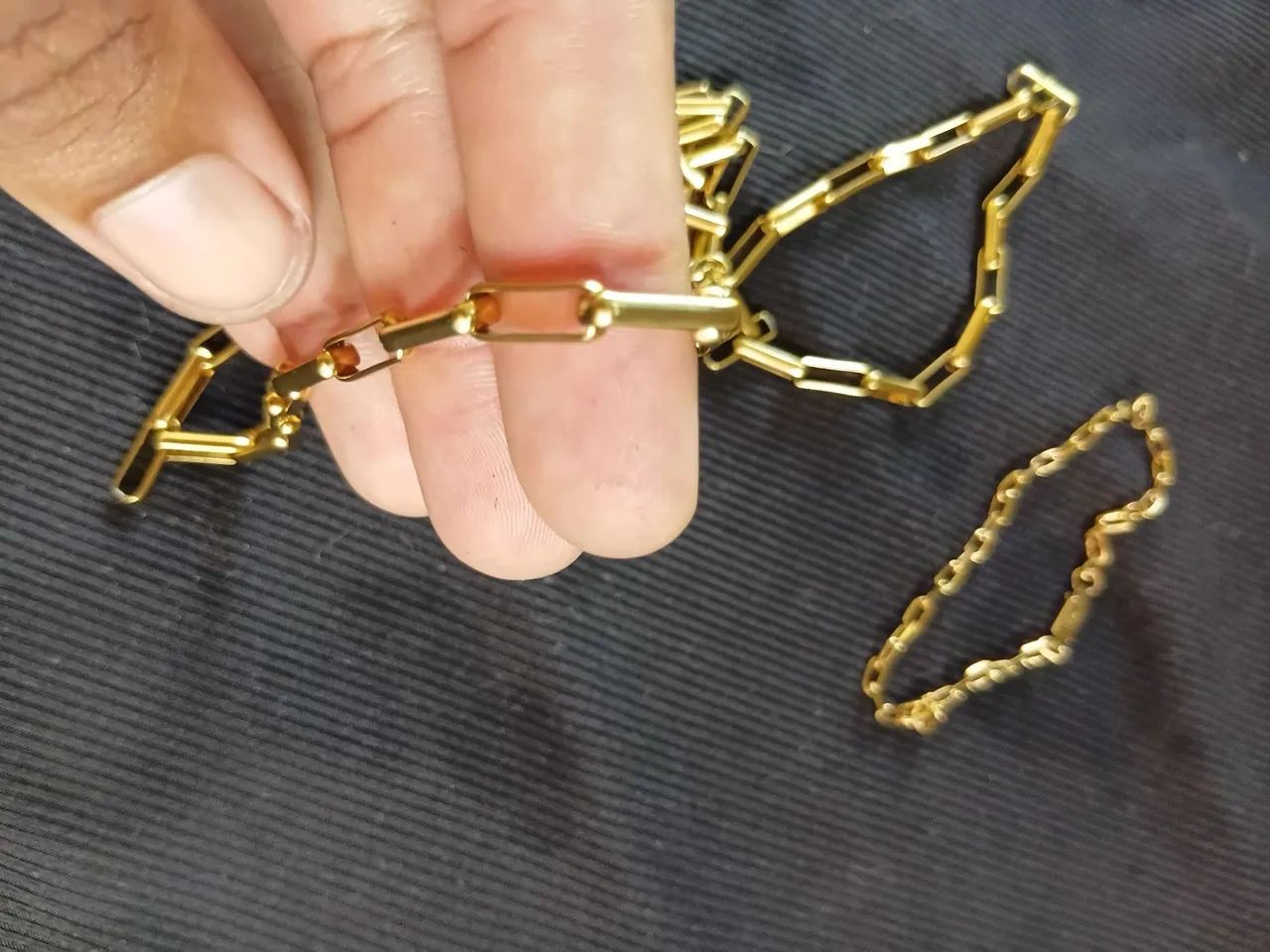 Venso. Oração e pulseira moeda antiga 