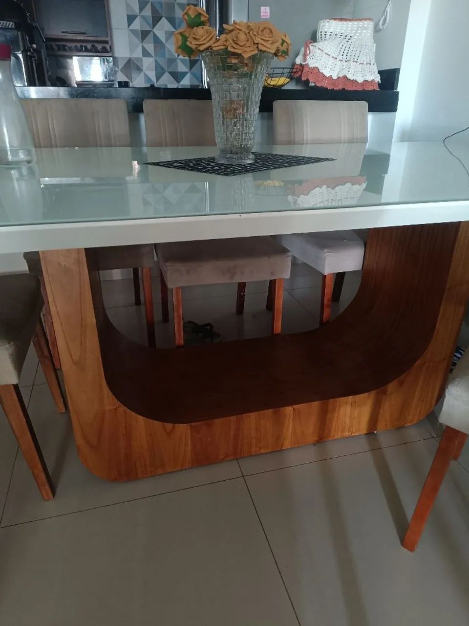 Mesa de jantar 8 cadeiras - Foto 3