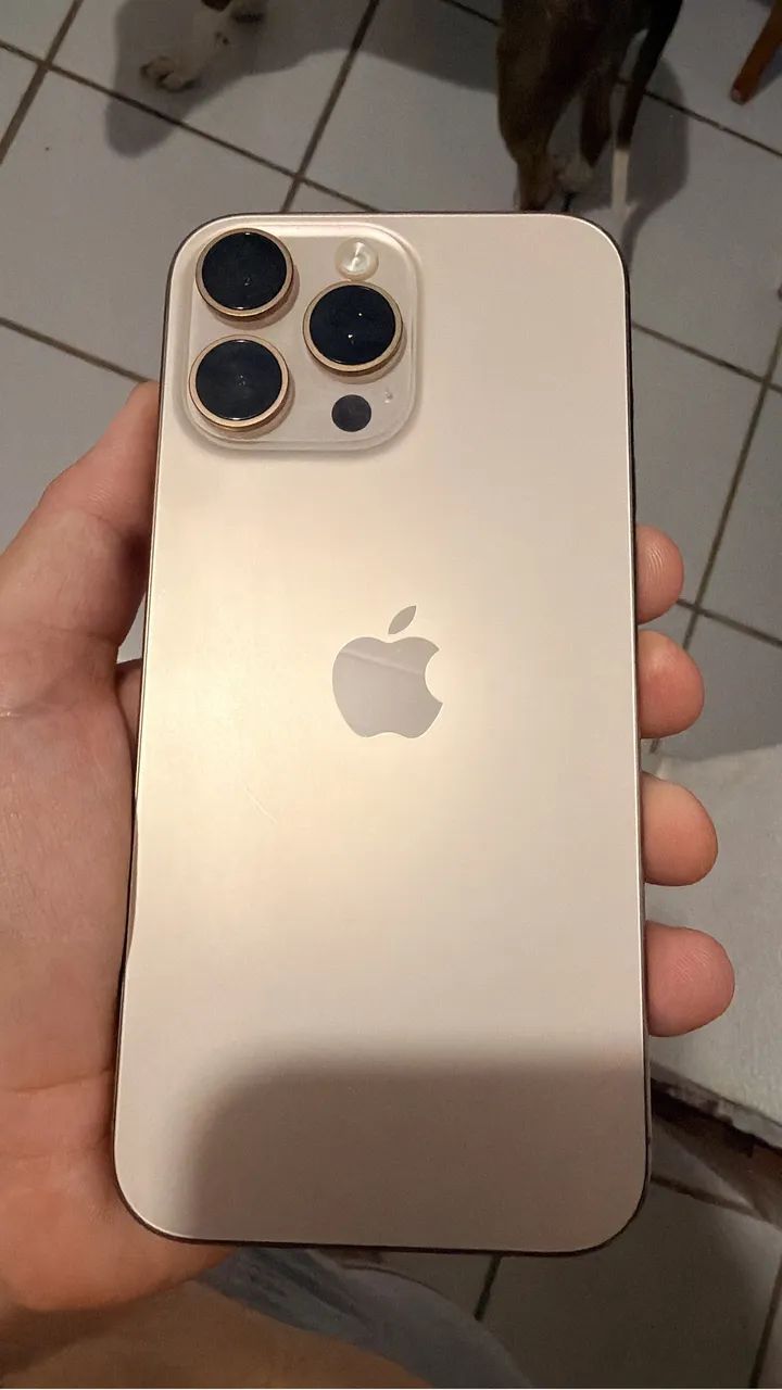 Iphone 16 pro max - Foto 4