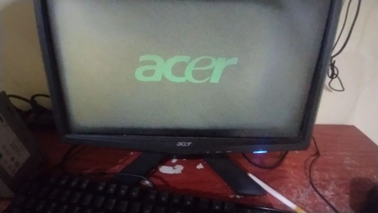 Monitor Acer 14 polegadas  - Foto 2
