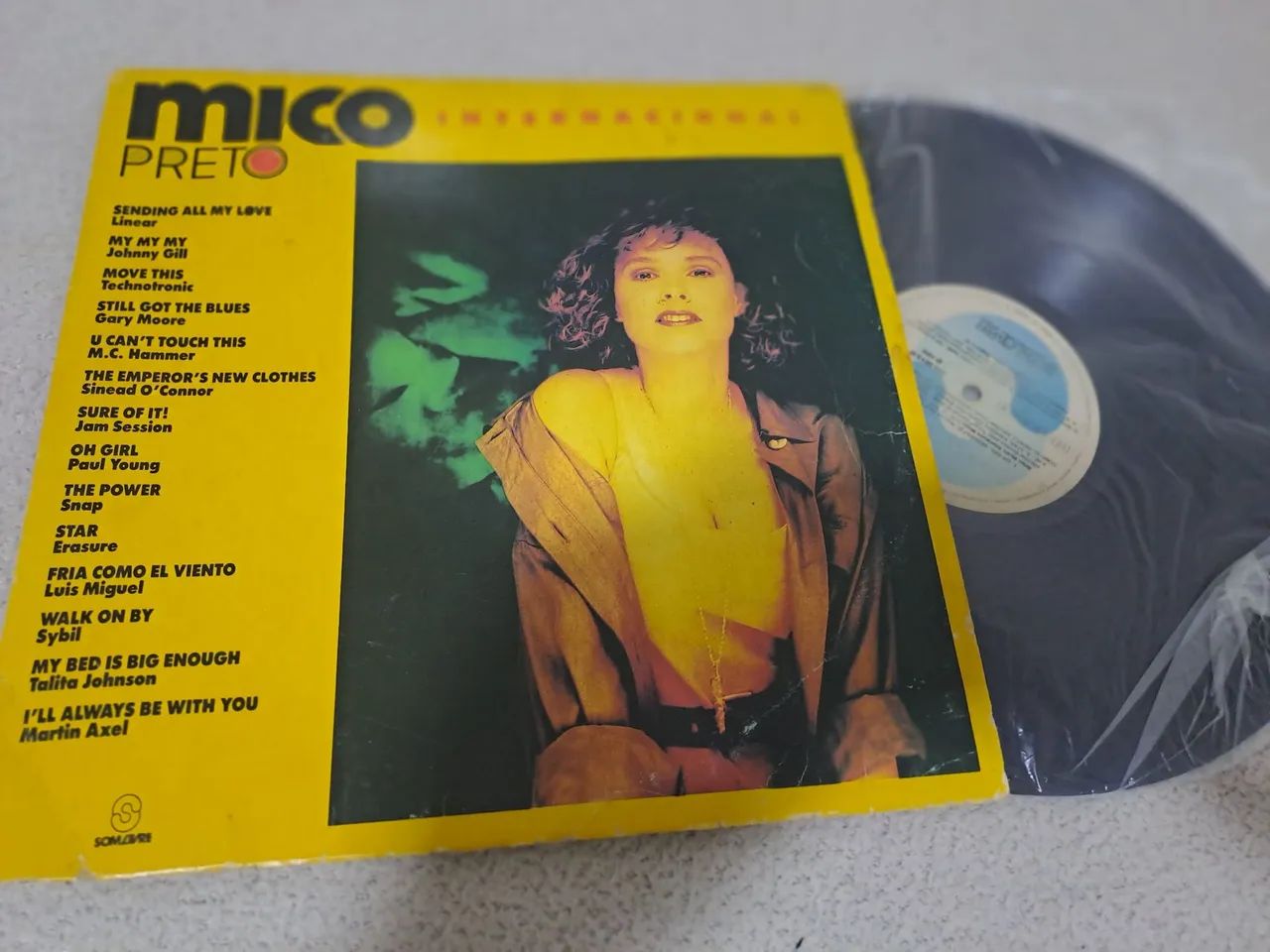  LOTE VINIL ANOS 70/80/90 - POP, TRILHAS E DANCE - 9 DISCOS - Foto 3