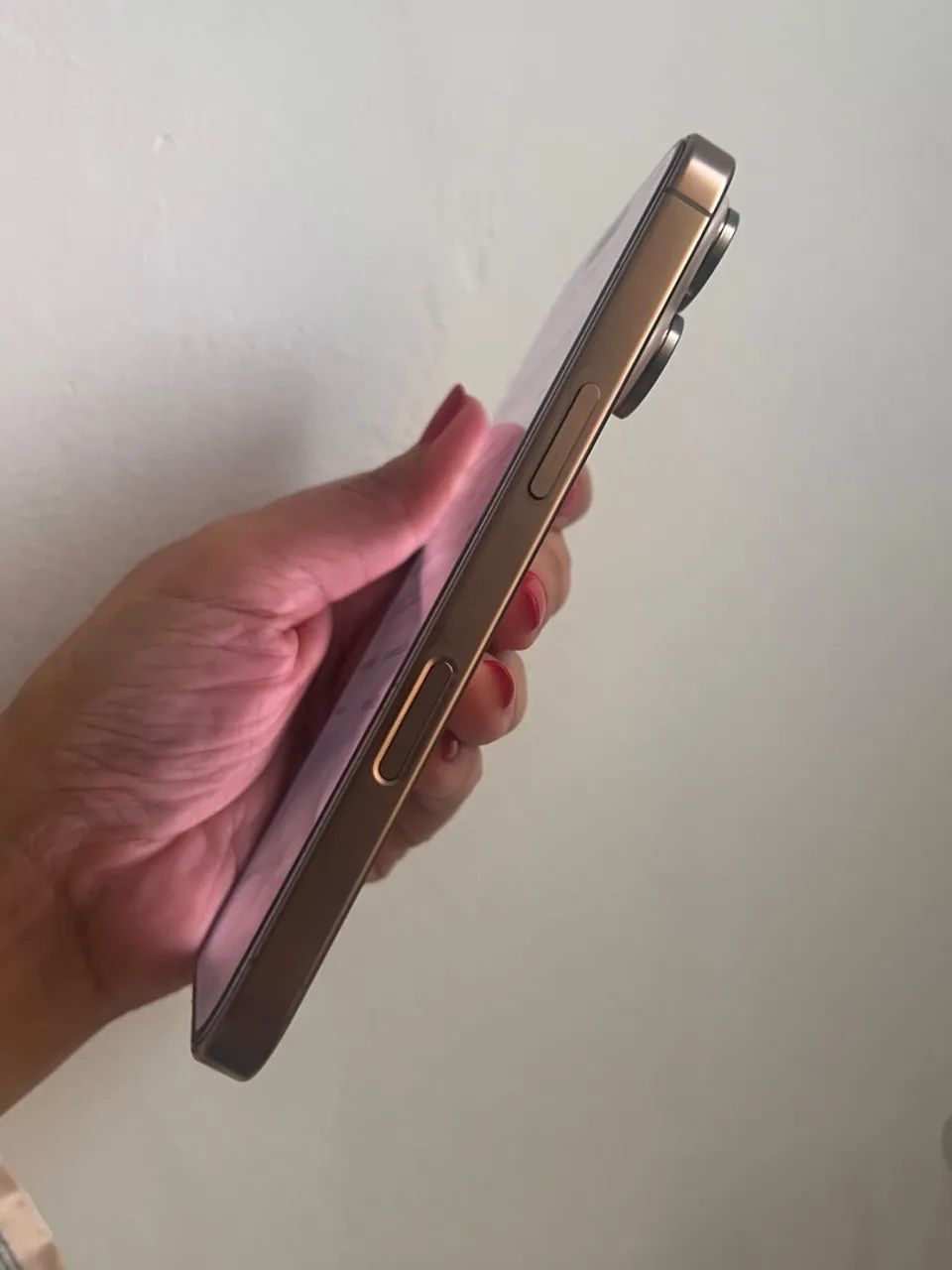iPhone 16 pro com nota fiscal - Foto 3