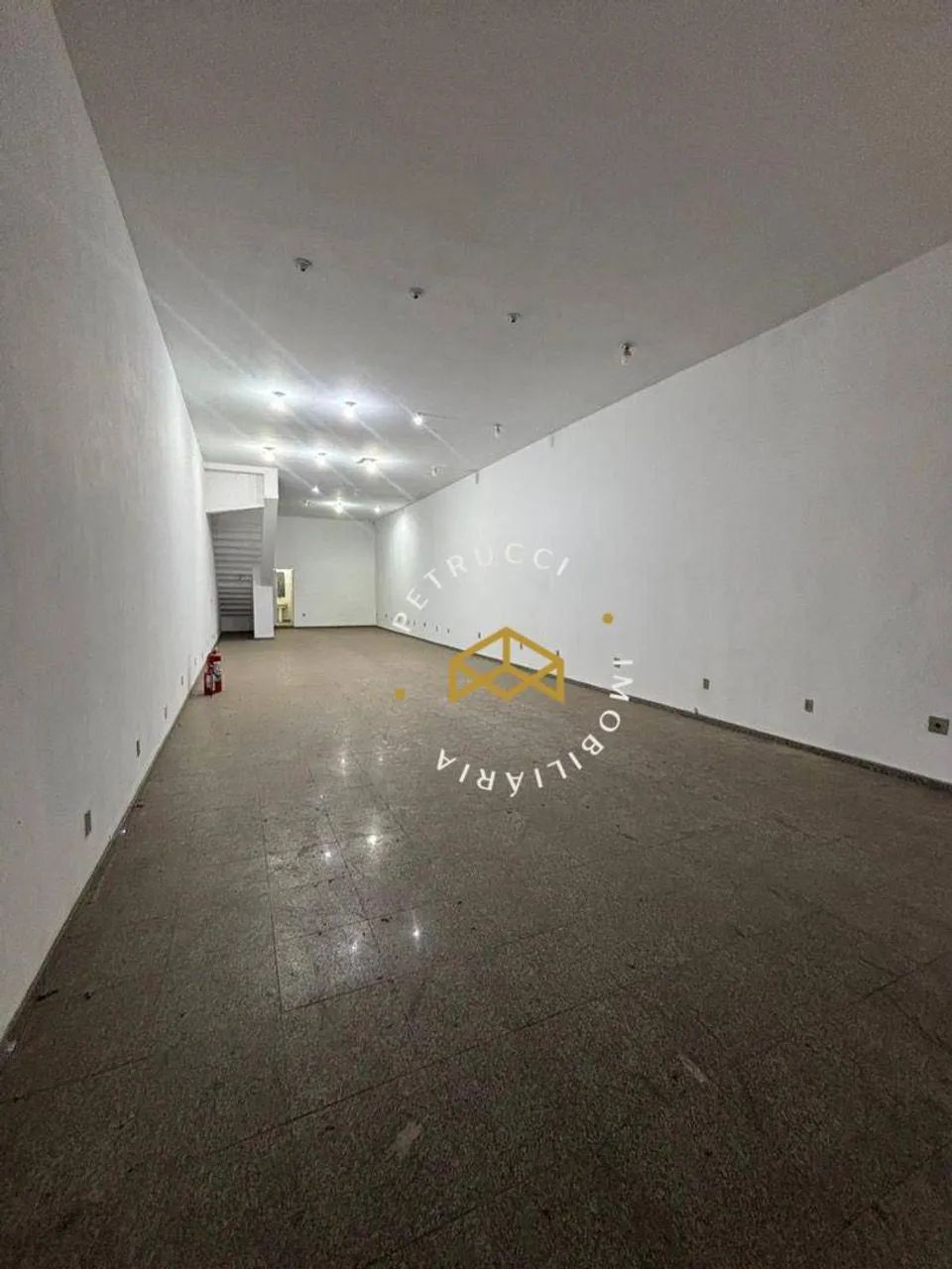 PRÉDIO COMERCIAL PARA LOCAÇÃO NO CENTRO COM ALTO FLUXO E EXCELENTE VISIBILIDADE - Foto 5