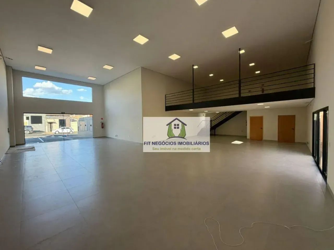 Salão à venda, 166 m² por R$ 2.750.000,00 - Parque Industrial - São José do Rio Preto/SP
