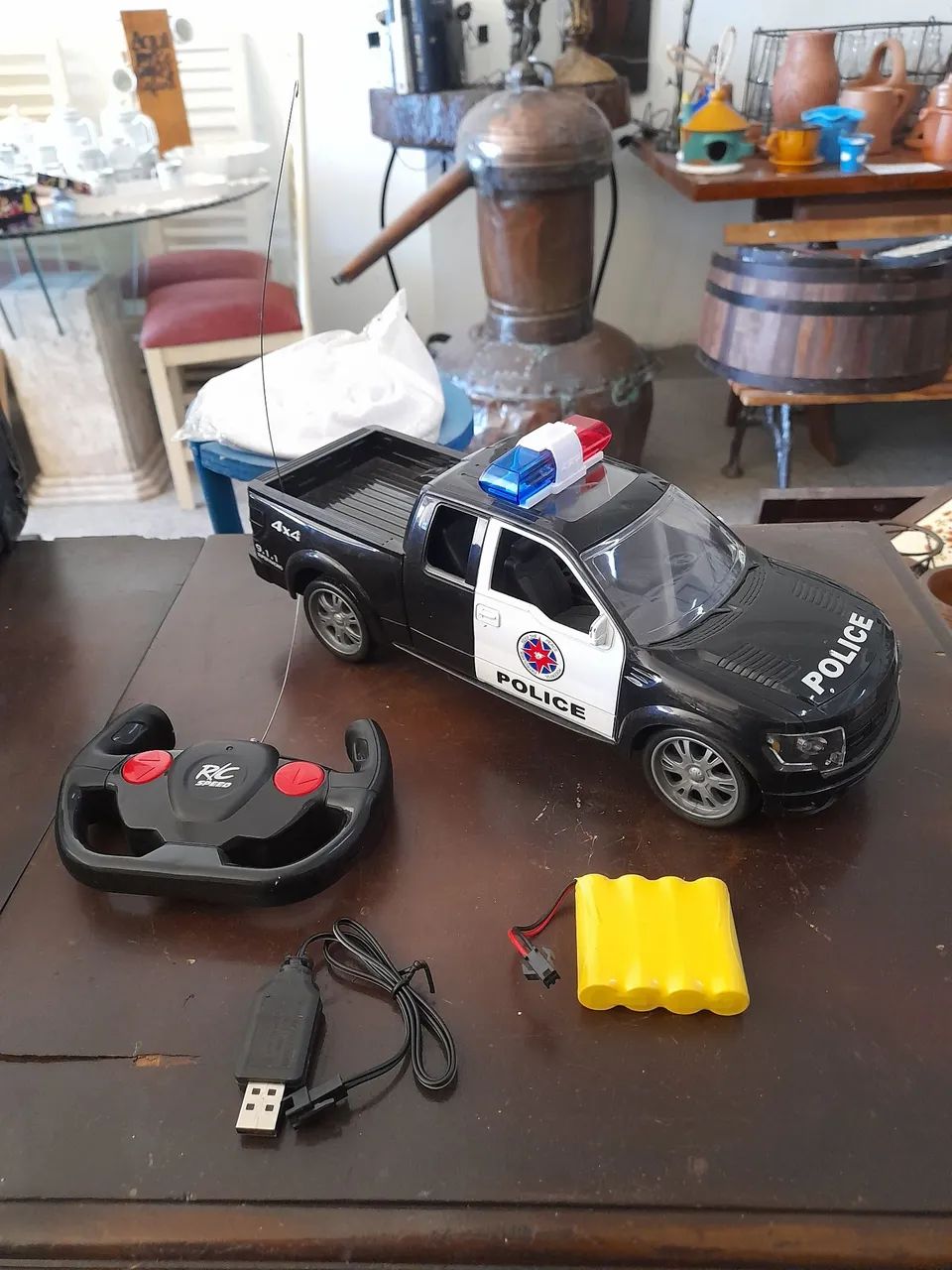 Carrinho de controle remoto funcionando