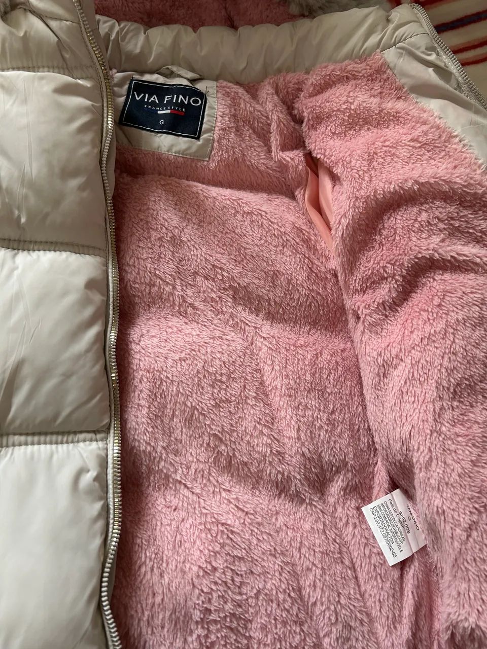 Casaco Puffer branco com capuz - tamanho G  - Foto 4