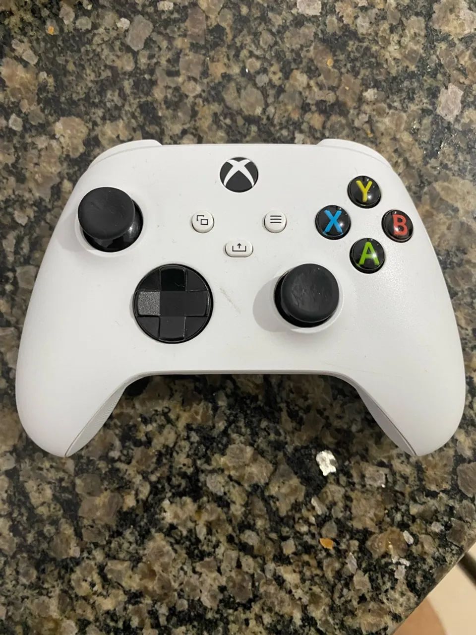 Xbox one X com 2 controles  - Foto 4