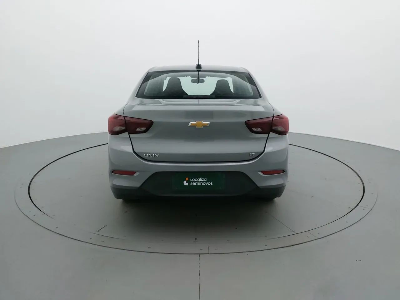 Chevrolet Onix Plus LT 1.0 12V Flex Mec. 4P, foto 4 de 18