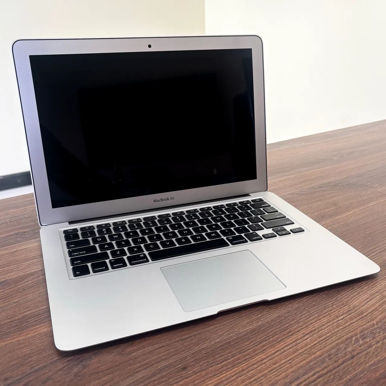 MacBook Air 13? 2015 i5, 8GB e SSD 128GB - Completo na Caixa