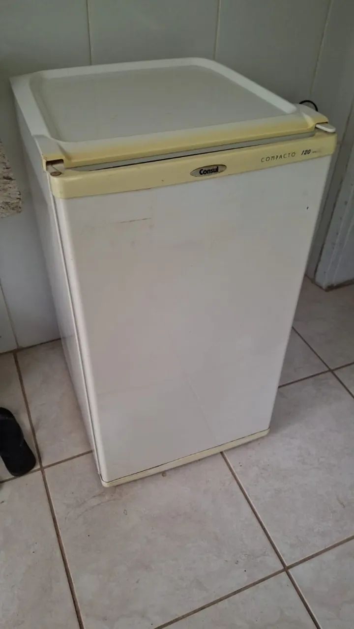 FRIGOBAR CONSUL 120 LITROS - 220 VOLTS