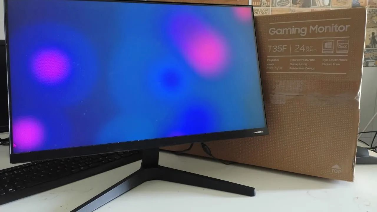 Monitor Samsung T35F 24? Full HD IPS 75Hz - Caixa e Nota Fiscal - Foto 2