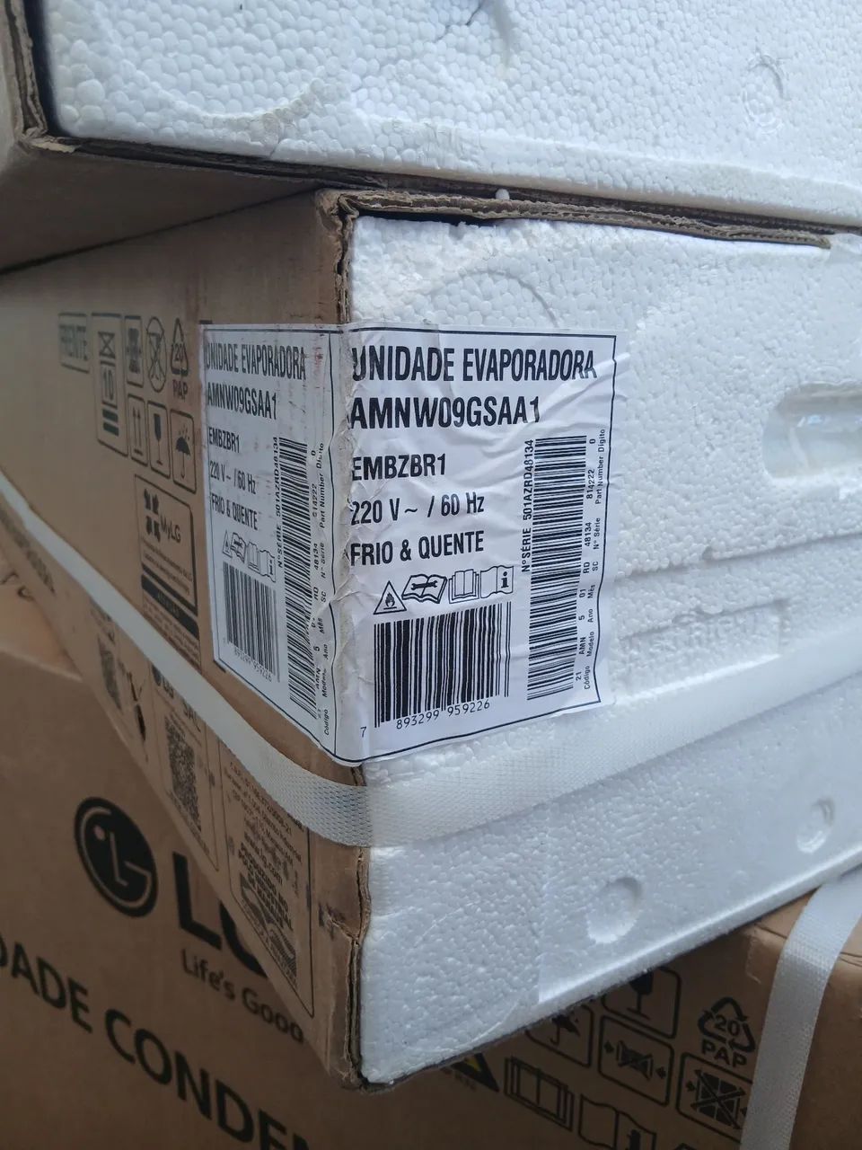 Split 18.000 btus quente frio LG- BI split * Novos* lacrados e sem uso. - Foto 5