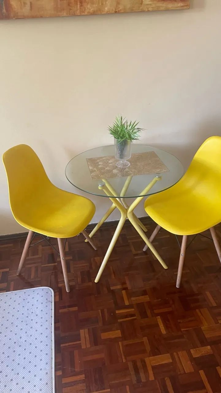 Mesa de Vidro com Cadeiras - Foto 5