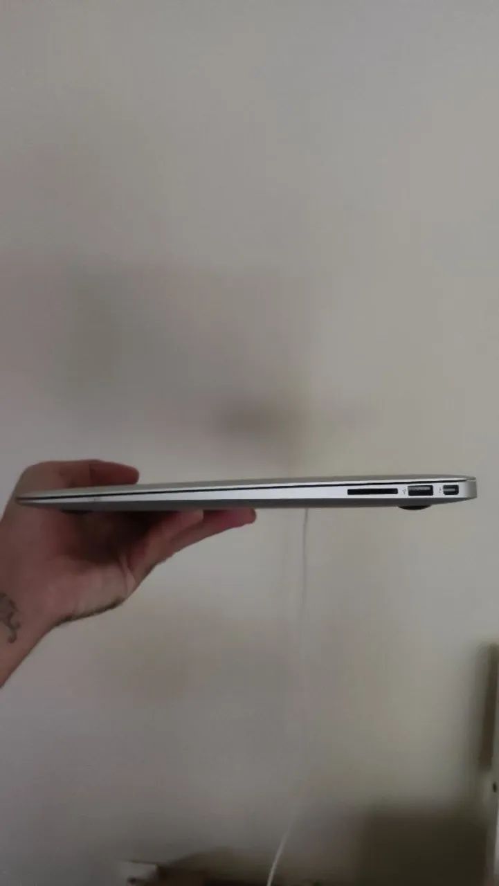 Macbook Air 2014 Novinho Oportunidade  - Foto 4